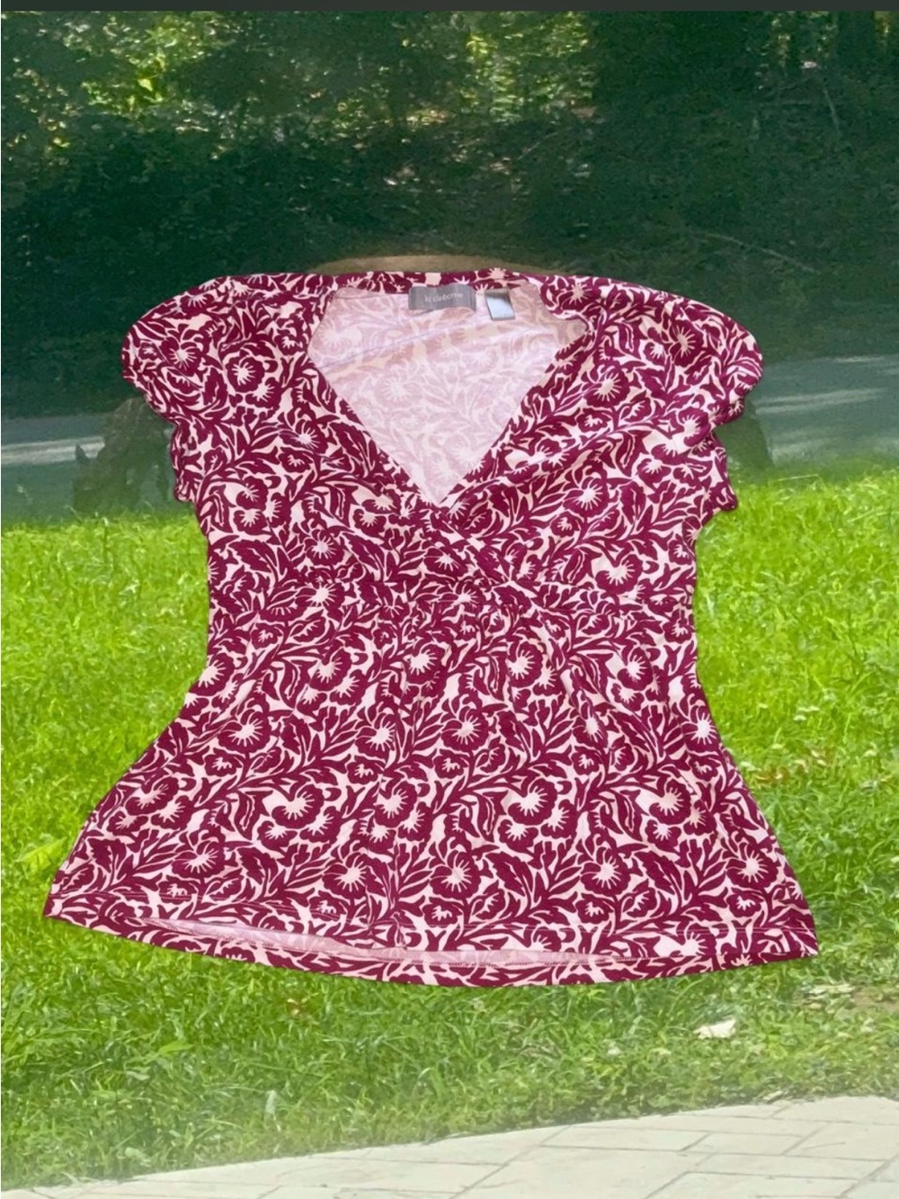 Y2K Liz Claiborne Floral Paisley Pink and White V-Neck Babydoll Top